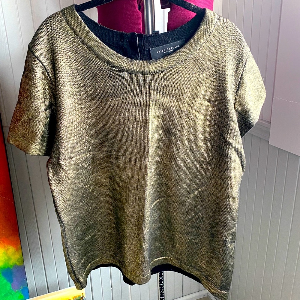 Brushed bronze color Akira sweater